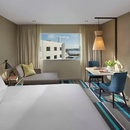Crown Promenade Perth Hotell Exteriör bild