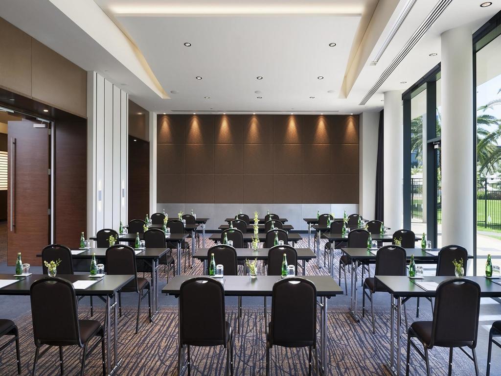 Crown Promenade Perth Hotell Exteriör bild